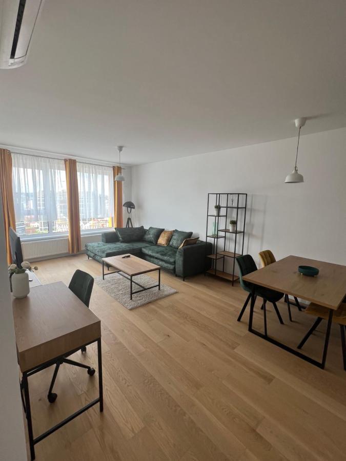 New Downtown Apartment Couple Minute From The Old Town Bratislava Exteriér fotografie