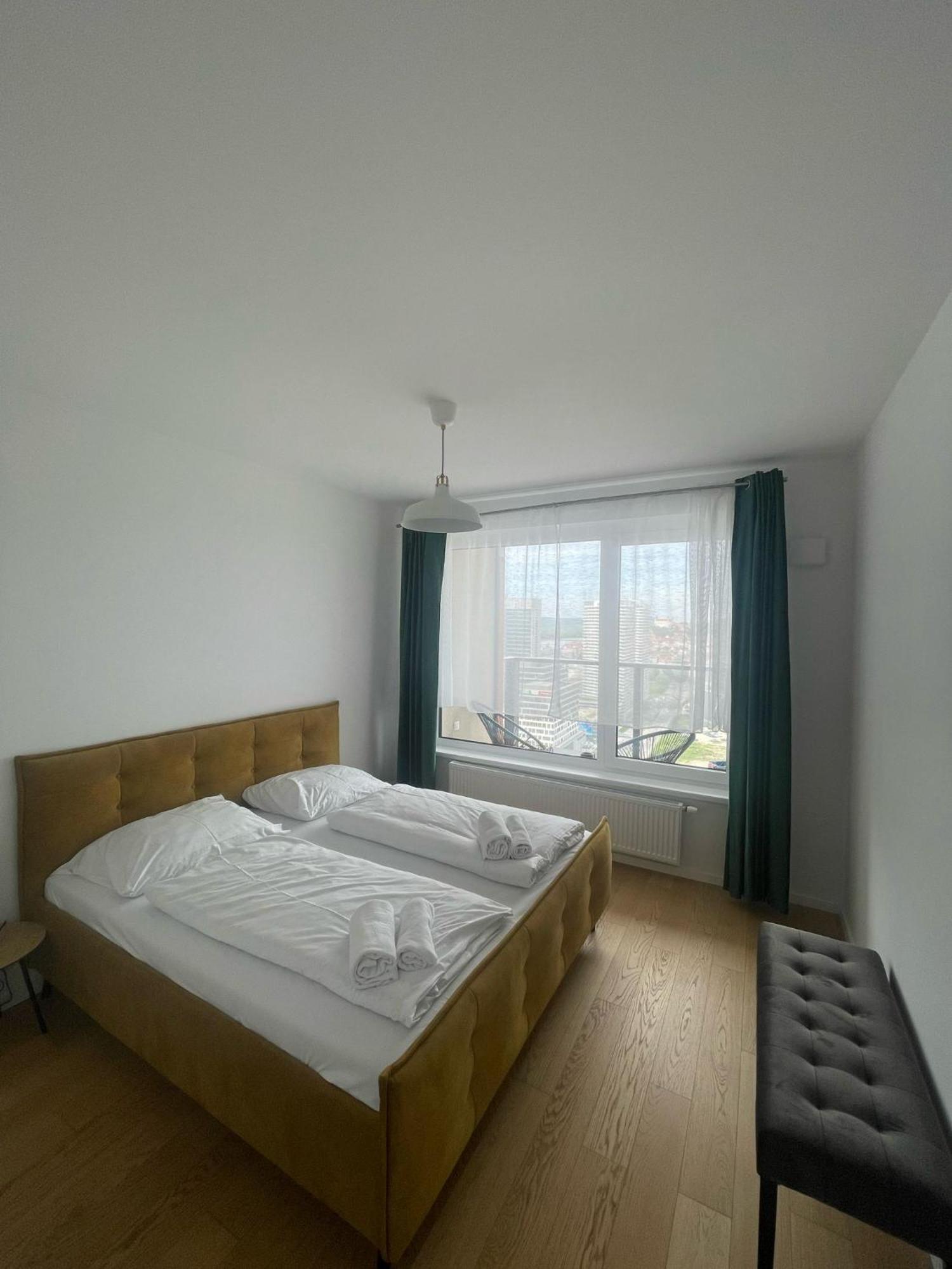 New Downtown Apartment Couple Minute From The Old Town Bratislava Exteriér fotografie